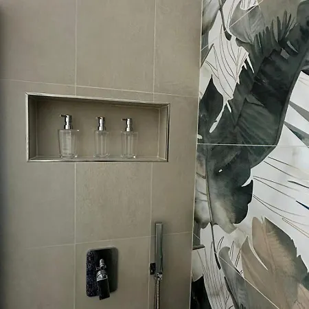 A Casa Di Ren * Rome